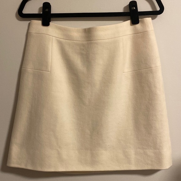 J. Crew Dresses & Skirts - 𝅺J.Crew Wool Mini Skirt Size 6